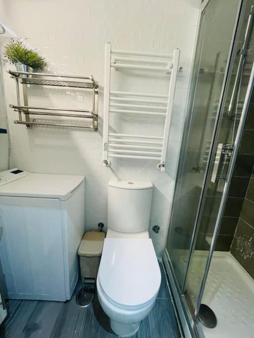 Acogedor Estudio D Junto A Metro Apartment Madrid Luaran gambar